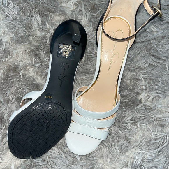 Jessica Simpson Pumps - Picture 12 of 12